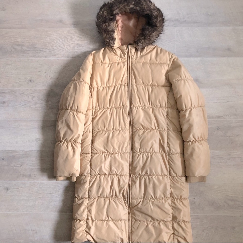 knee-length hooded puffer coat ❄️